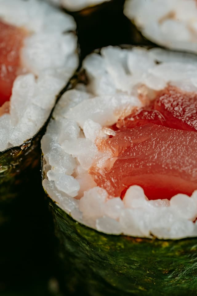 Sushi rolls